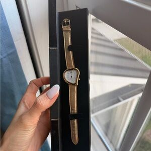 Gold Heart-Shaped Dial Wristwatch